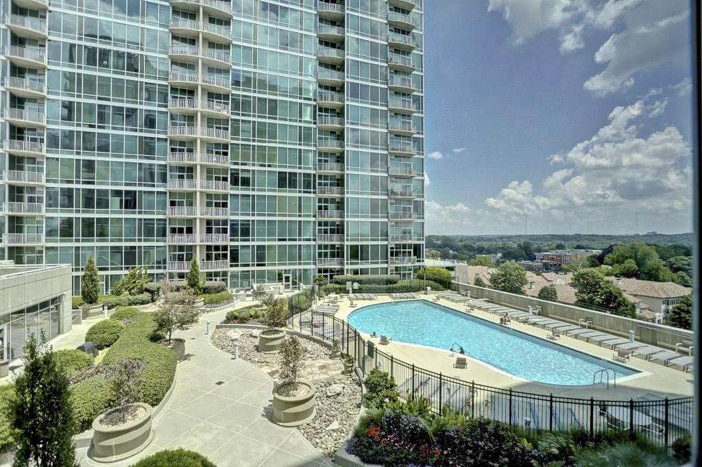 Metropolis Condos for Sale 943 Peachtree Street NE