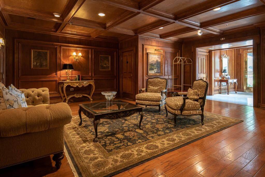 St James Condos for Sale 3201 Lenox Rd NE [Buckhead]