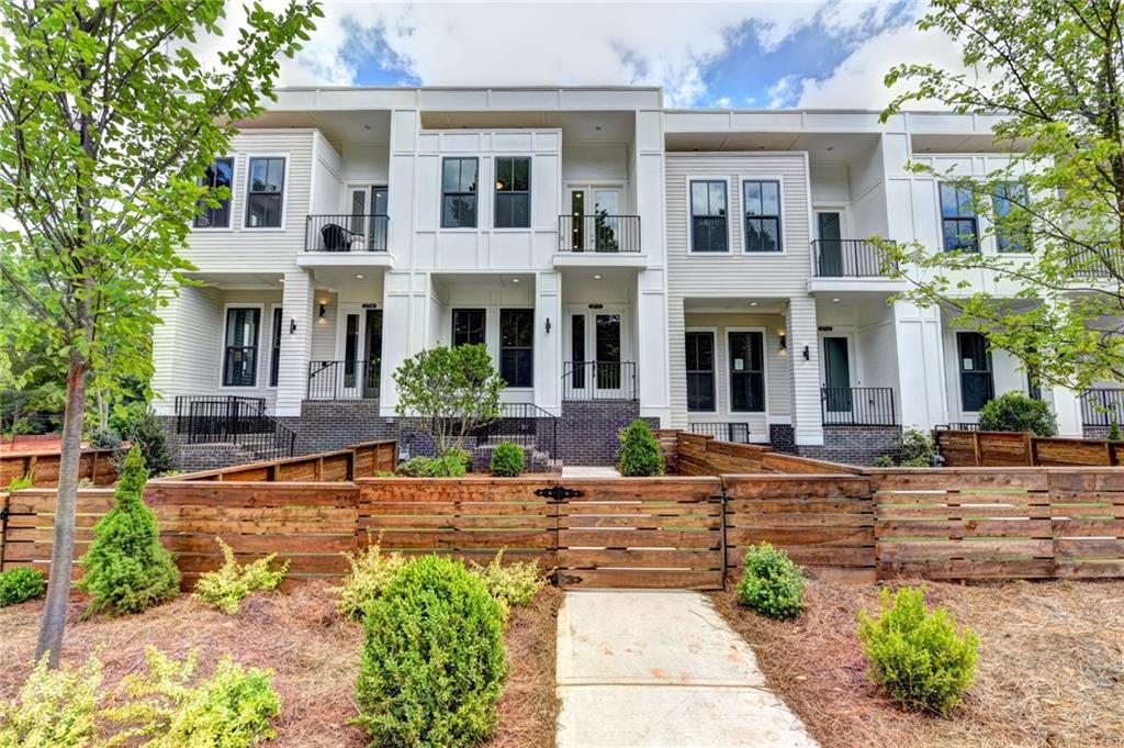 Towns at North Decatur Townhomes for Sale in Decatur, GA