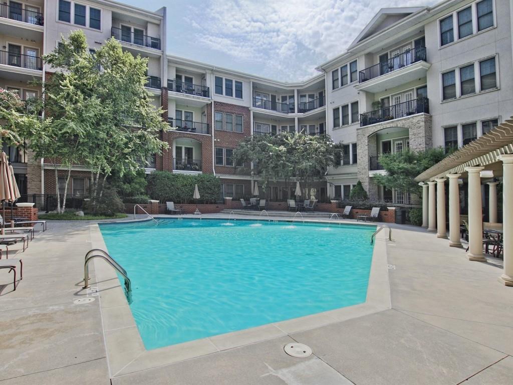 Vinings Main Condos for Sale 3621 Vinings Slope SE