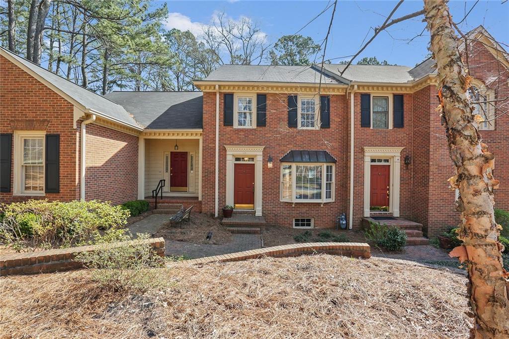 Weatherburne Townhomes for Sale in Roswell, GA