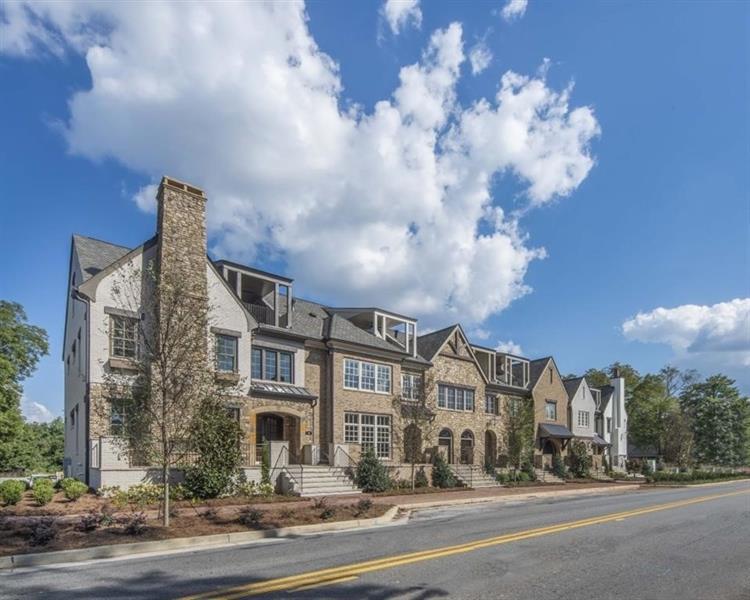 West Main Townhomes for Sale in Alpharetta, GA