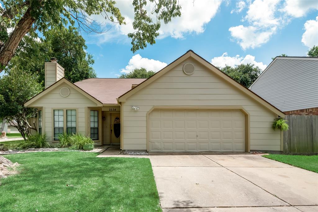 Richmond Pool Homes Hotlist