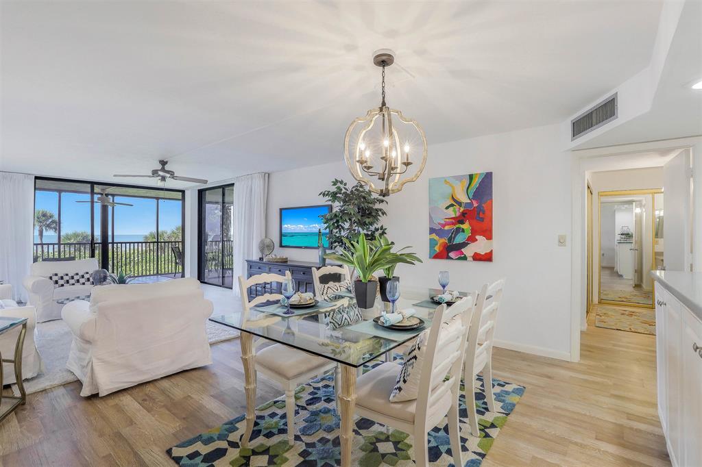 Sanibel Real Estate Just Sold 2929 W. Gulf Drive 106 MLS2210931