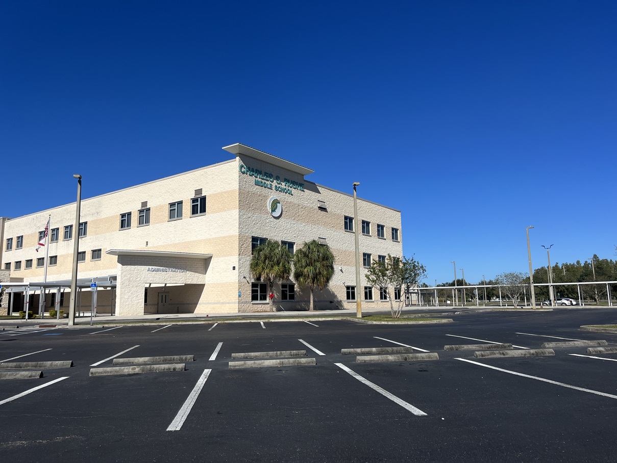 Land O Lakes schools