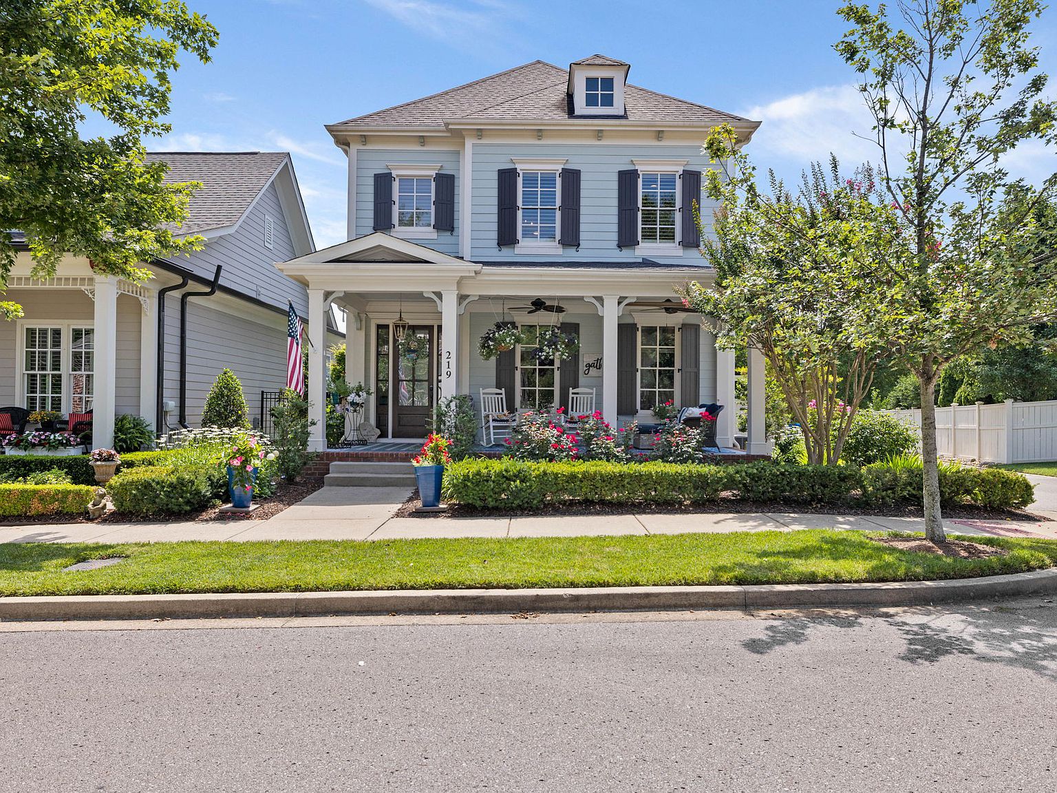 Franklin Real Estate Homes for Sale in Reid Hill Commons