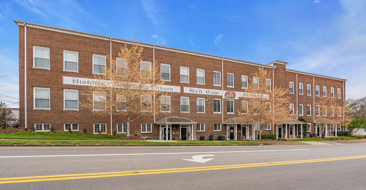 Burns, TN Condos for Sale