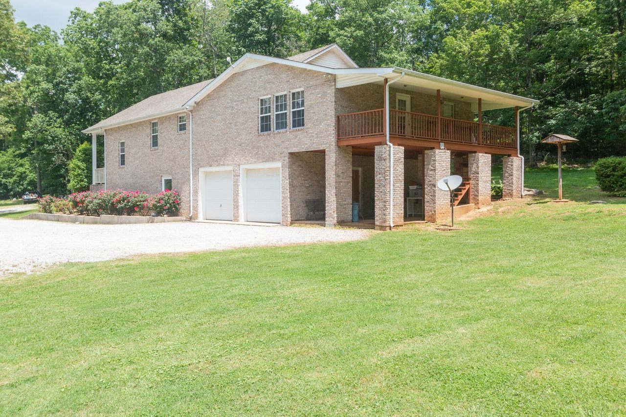 Blue Springs, Decherd, TN Homes for Sale
