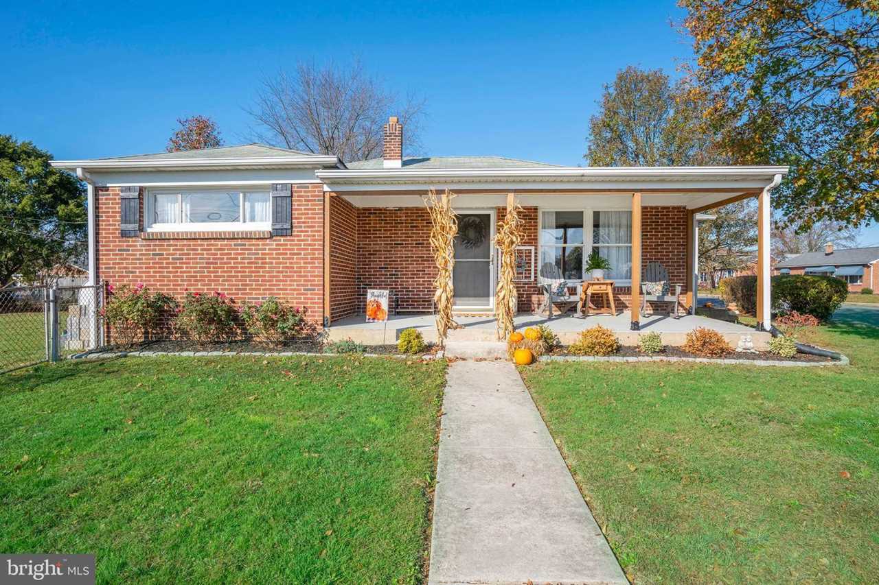 Cottage Style Home in Sharondale Rests Near Middletown's Downtown Historic District The