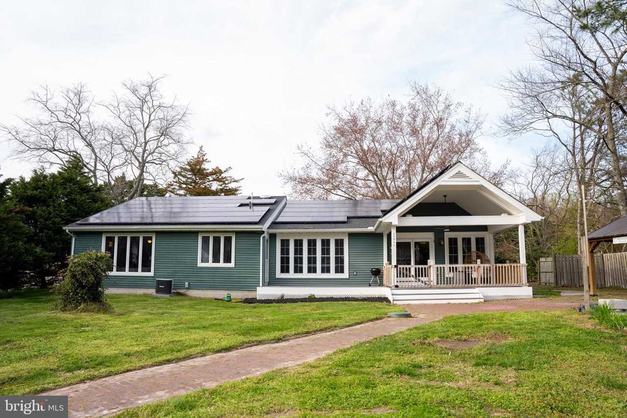 Millsboro Area Home Offers Plenty of Privacy and is Just a Short