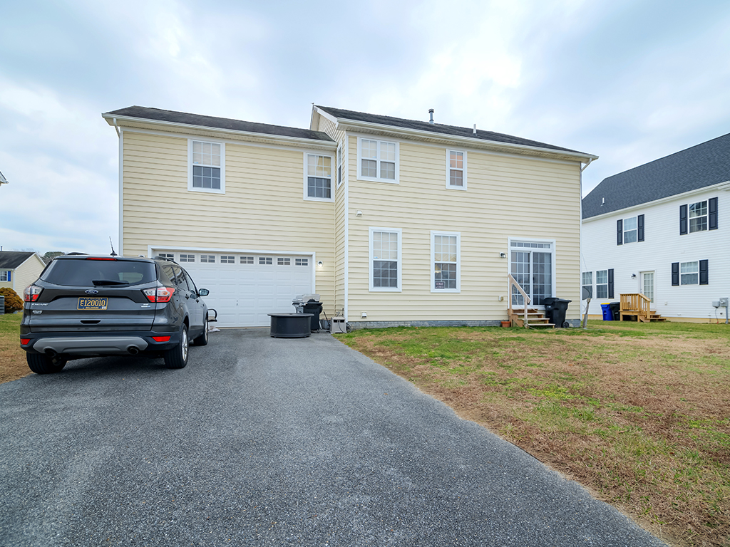 Felton Home Features 2,200SquareFeet in the Community of Satterfield