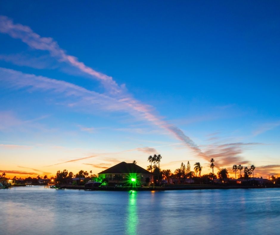 Florida Waterfront Homes For Sale I Waterfront Real Estate and Property