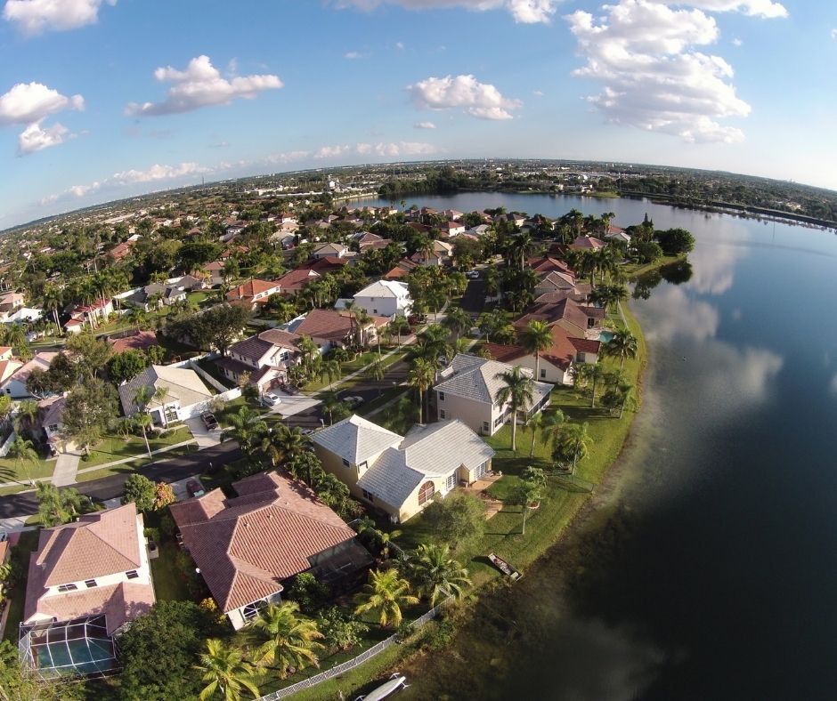 Florida Waterfront Homes For Sale I Waterfront Real Estate and Property