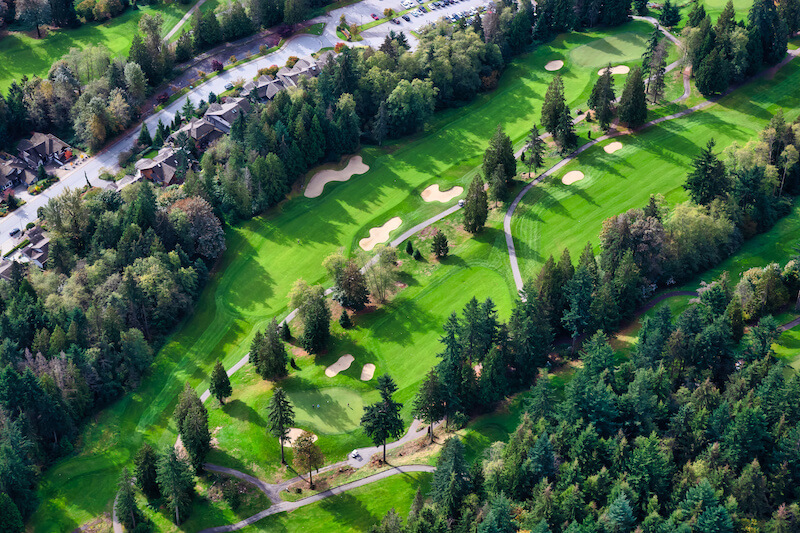 Why Live on a Golf Course? Golf Course Community Benefits