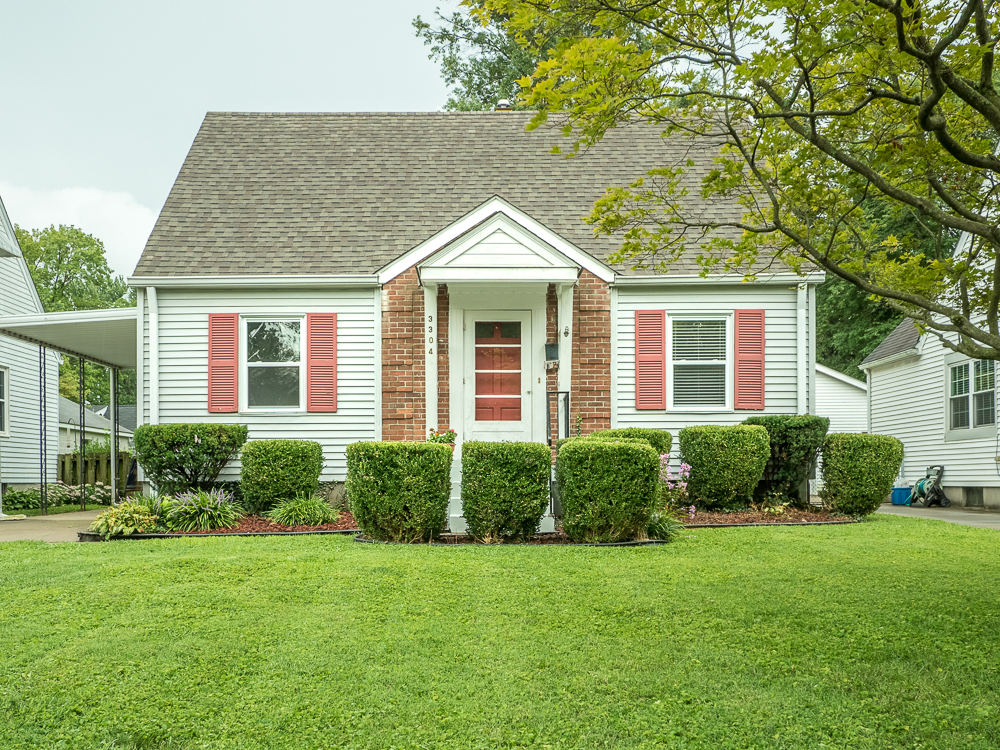 OPEN HOUSE 3304 Grandview Ave Sunday, August 28 from 24pm