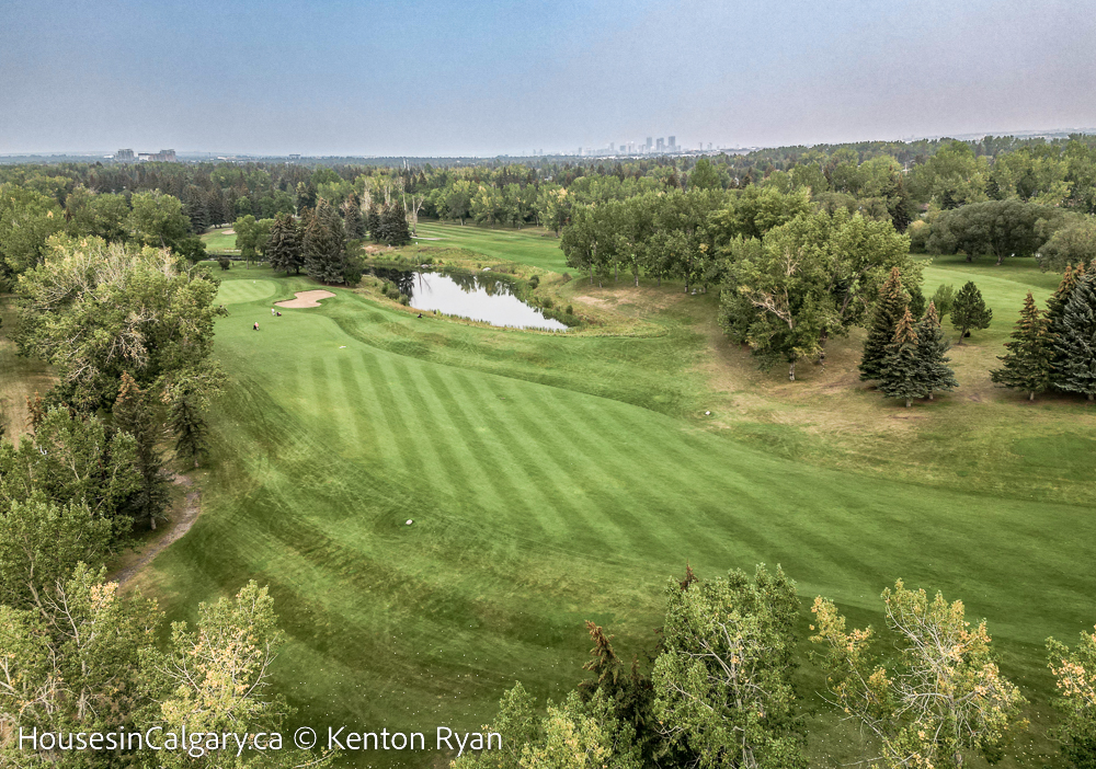 Houses for Sale in Maple Ridge Calgary.