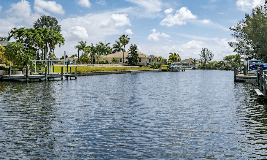 The 10+ Essential Points to Consider When Purchasing Waterfront