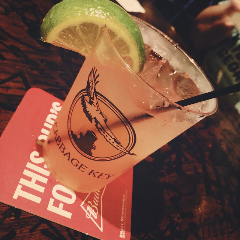 The Real Inspiration for Jimmy Buffett’s “Cheeseburger in Paradise” Hit