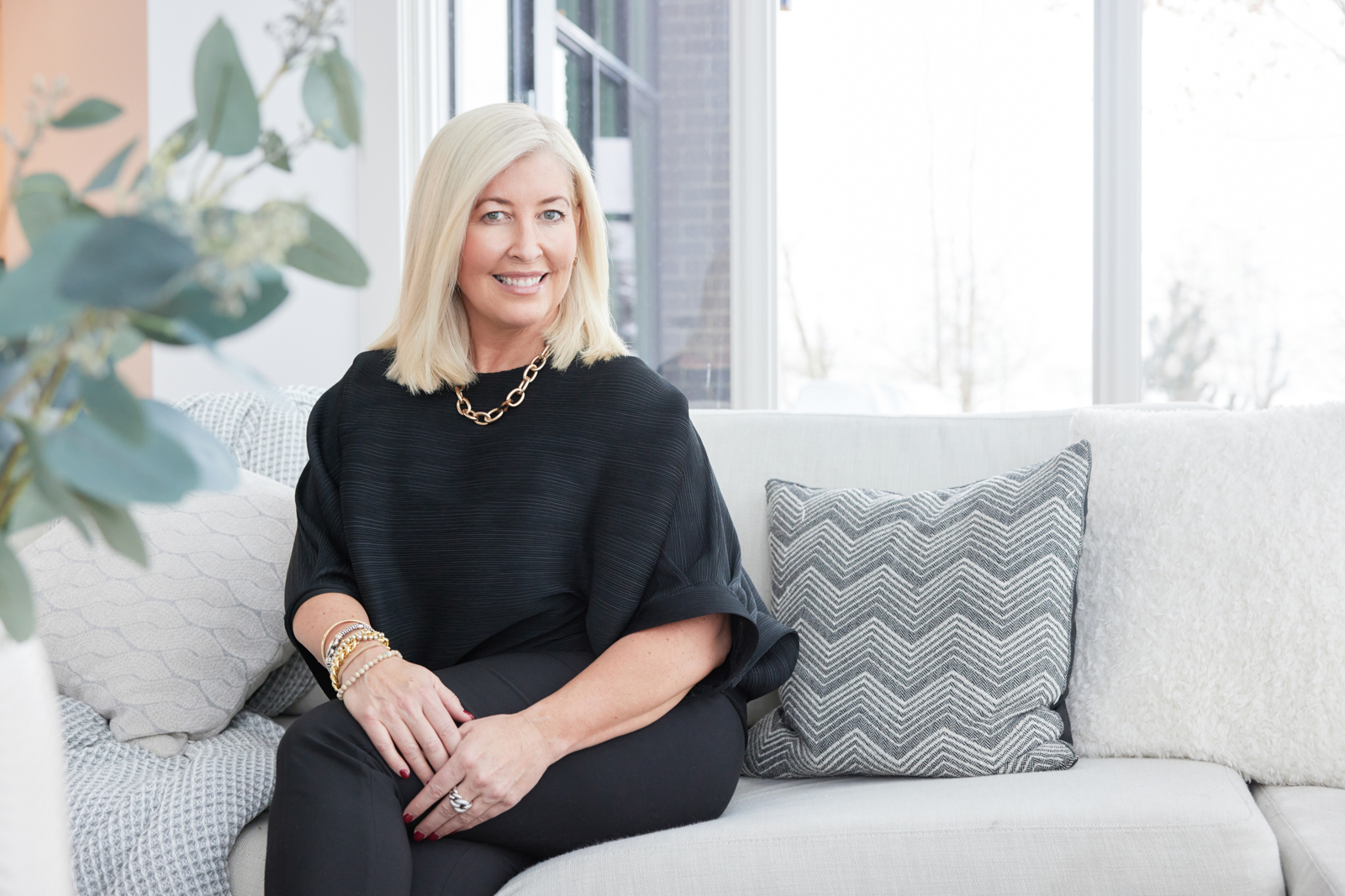 RUTH ALEXANDER Licensed Realtor® & Founder RARE GROUP Coldwell Banker