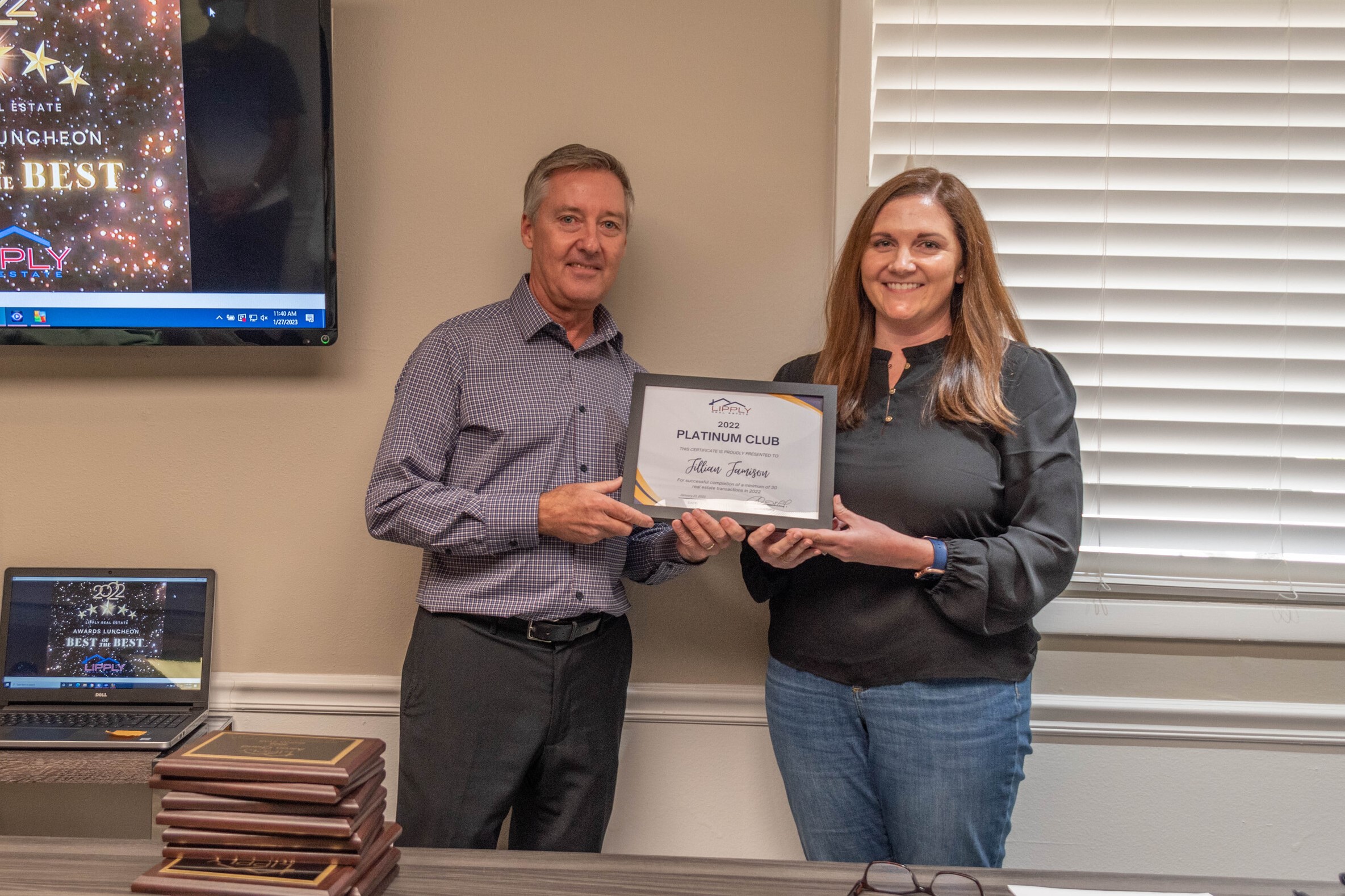 Jillian Jamison wins the 2022 Award for Agent of the Year