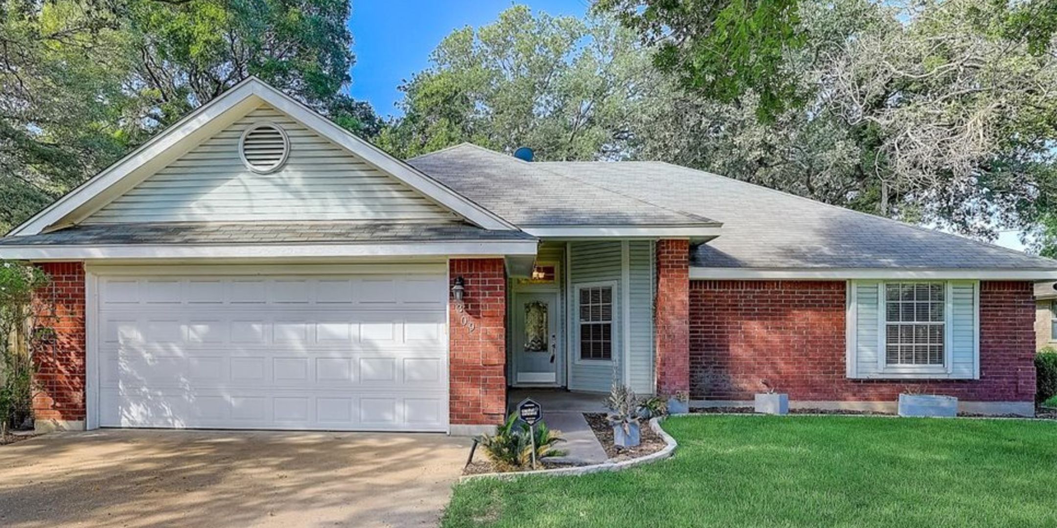 309 Rockcrest Drive Just Listed in MLS Number 6103458