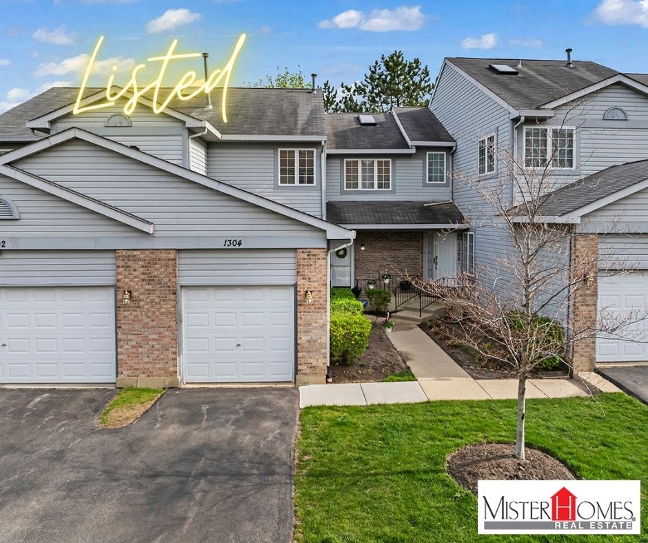 Parkside on the Green townhome for sale. Palatine IL townhomes and condos available for sale.