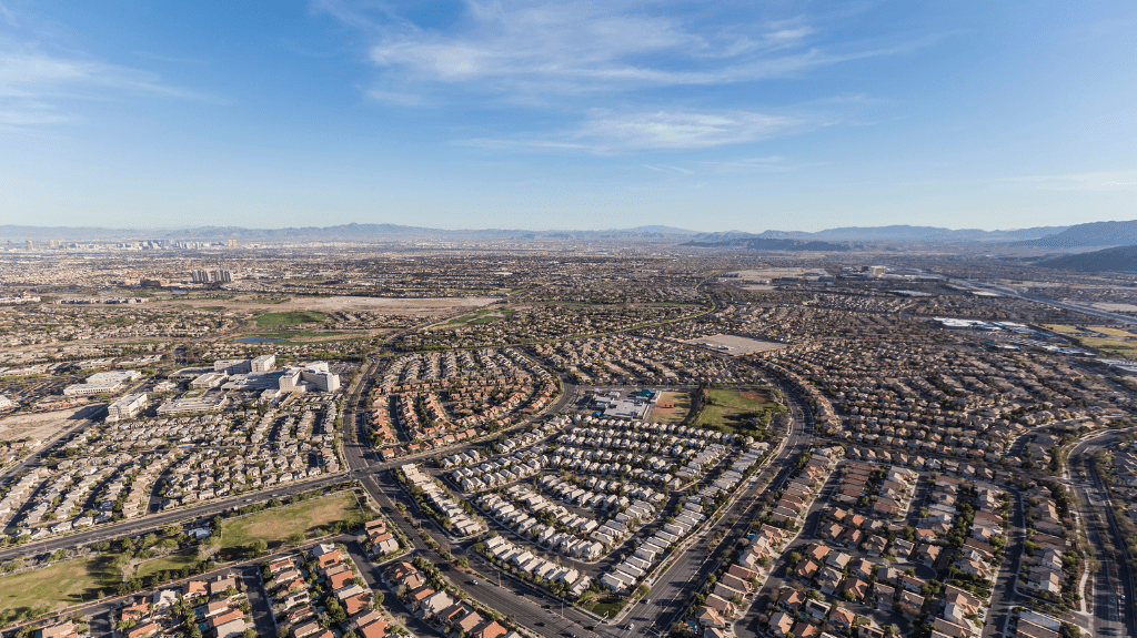 Pros & Cons of Living in Summerlin, NV