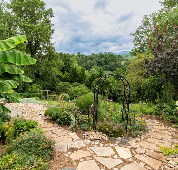 Gardener's Paradise Sold in Weaverville, North Carolina