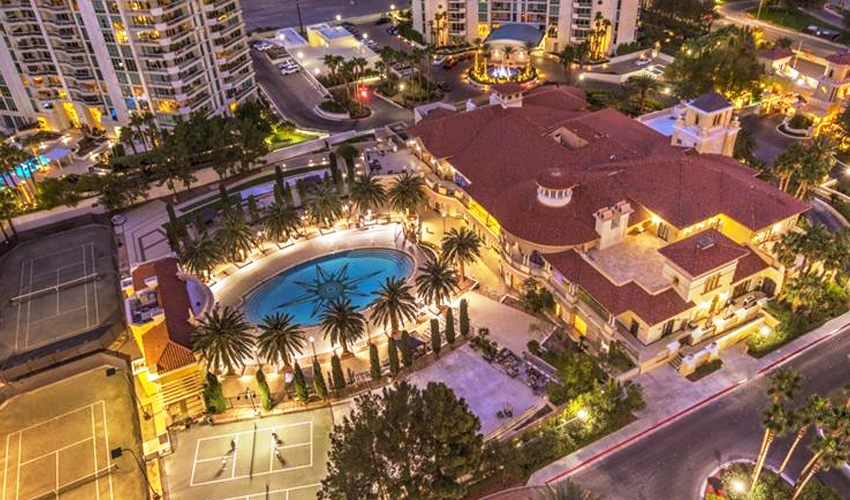 30+ Turnberry Place Las Vegas