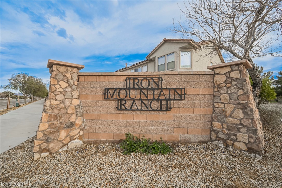 Everything You Need to Know About Living in Iron Mountain Ranch. Iron