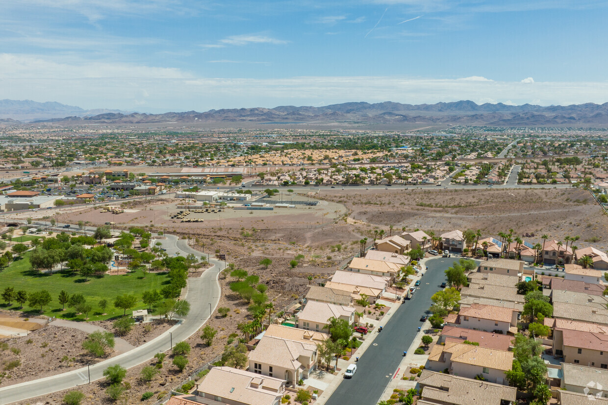 Everything You Need to Know About Living in Pardise Hills. Paradise