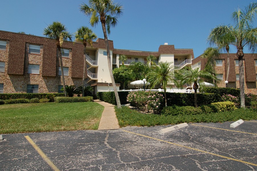 Covert Condos For Sale on Longboat Key Sarasota FL Real Estate