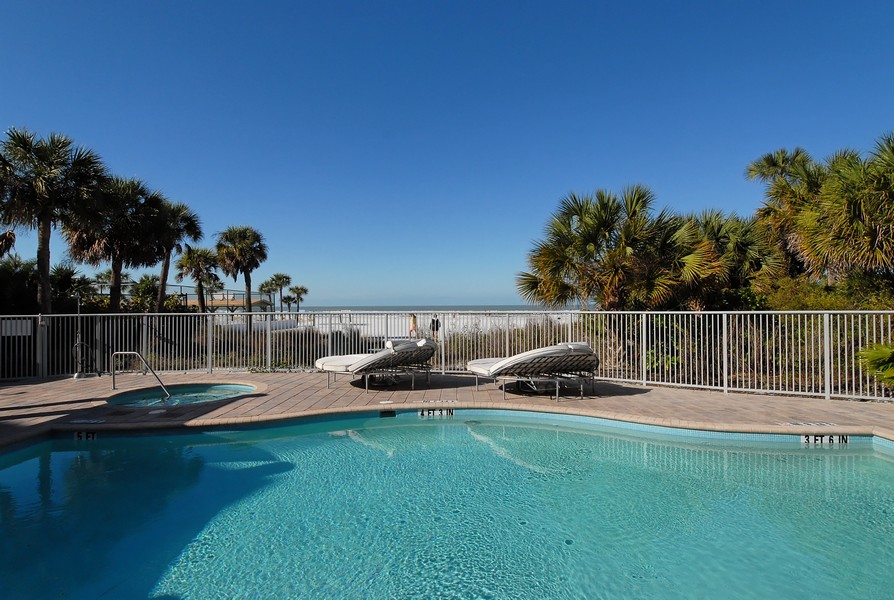 Crescent Condos For Sale on Siesta Key Sarasota FL Real Estate
