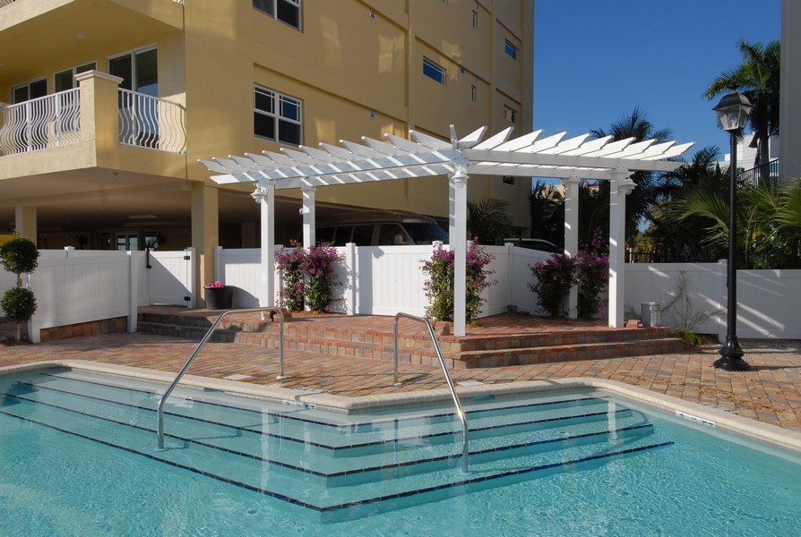 Harbor View Condos for sale 650 Golden Gate Pt Sarasota 34236