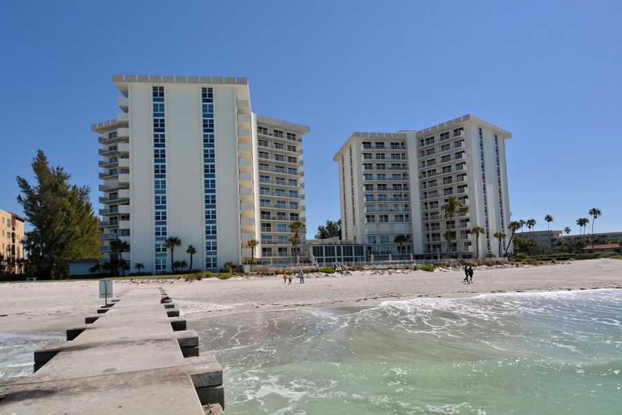 Islander Club Condos For Sale on Longboat Key Sarasota FL Real Estate