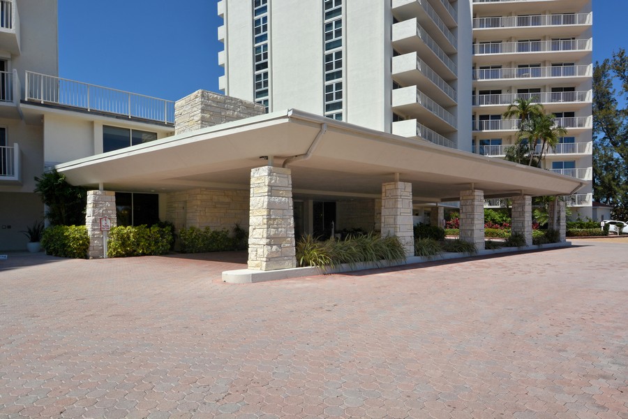 Islander Club Condos For Sale on Longboat Key Sarasota FL Real Estate