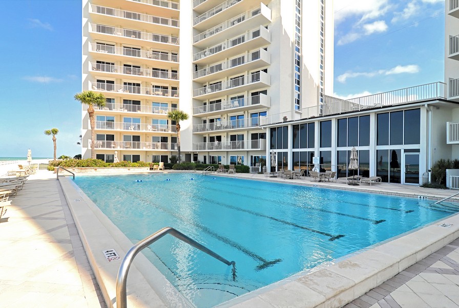 Islander Club Condos For Sale on Longboat Key Sarasota FL Real Estate