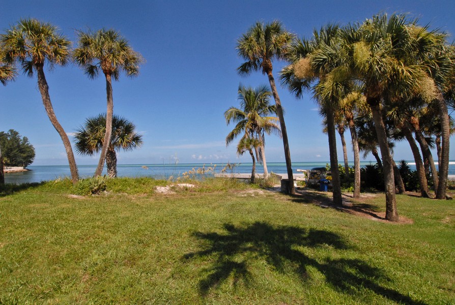 Sandy Cove Condos For Sale on Siesta Key Sarasota FL Real Estate