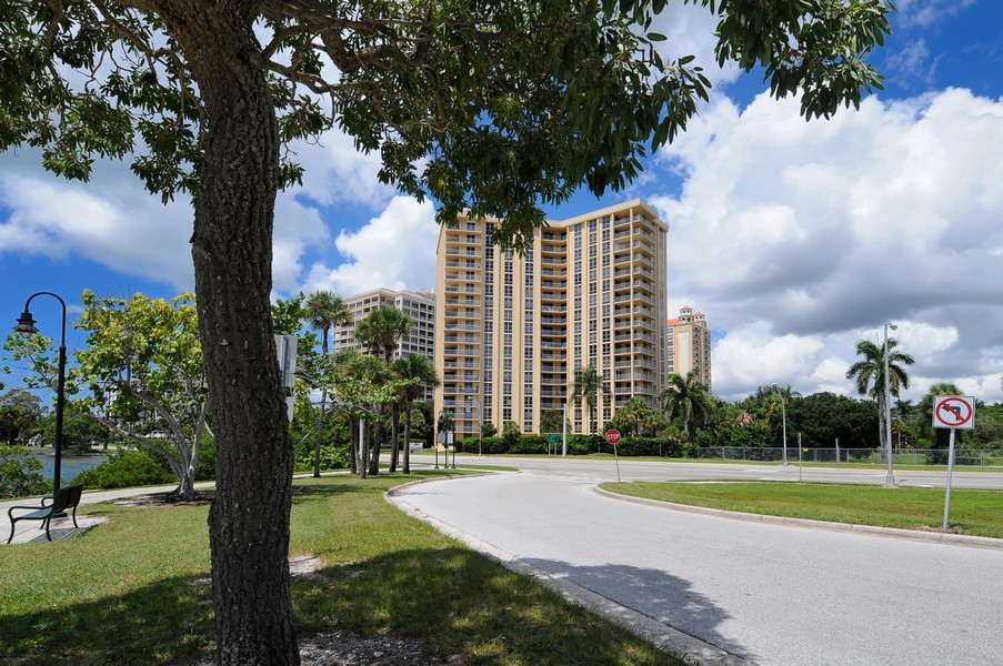 One Watergate Condos for sale 1111 Gulfstream Ave Sarasota 34236