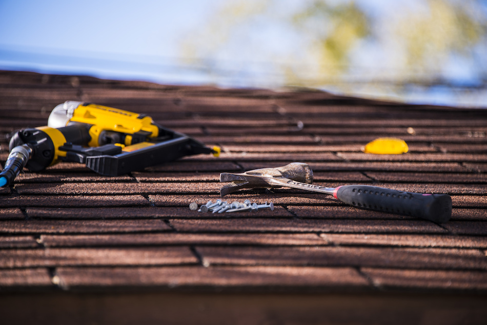 4 Top Roofing Materials by Price and Durability