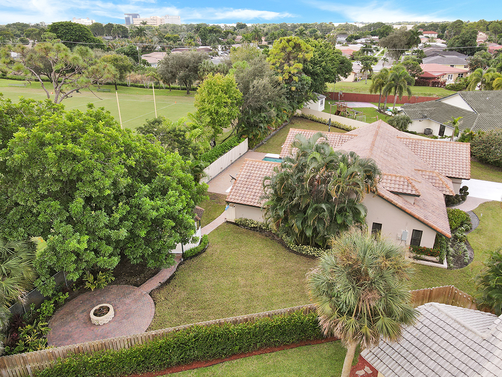 Deerpark Estates Real Estate and Homes for Sale in Deerpark Estates