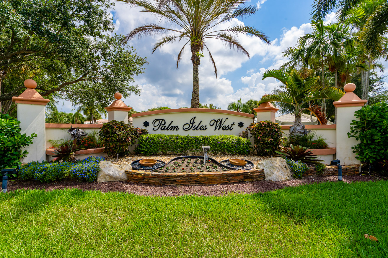 Palm Isles West Real Estate and Homes for Sale in Palm Isles West