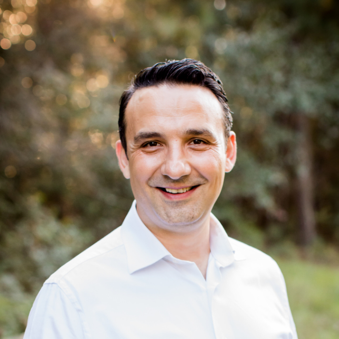 About Signature Real Estate