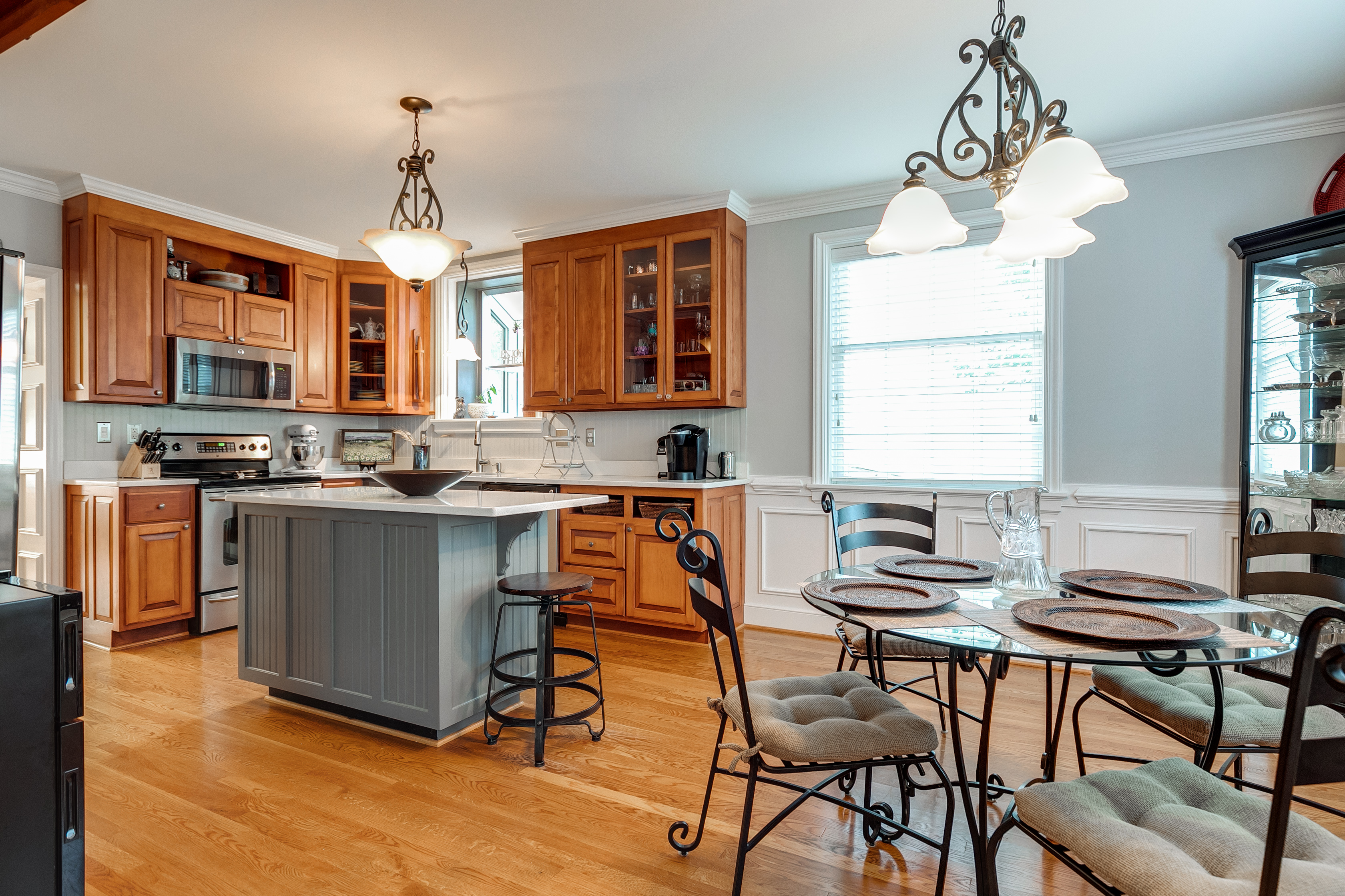 Stonewall Court Home JUST LISTED!