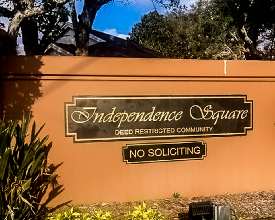 Independence Square Homes for Sale in Palm Harbor, FL. LRE