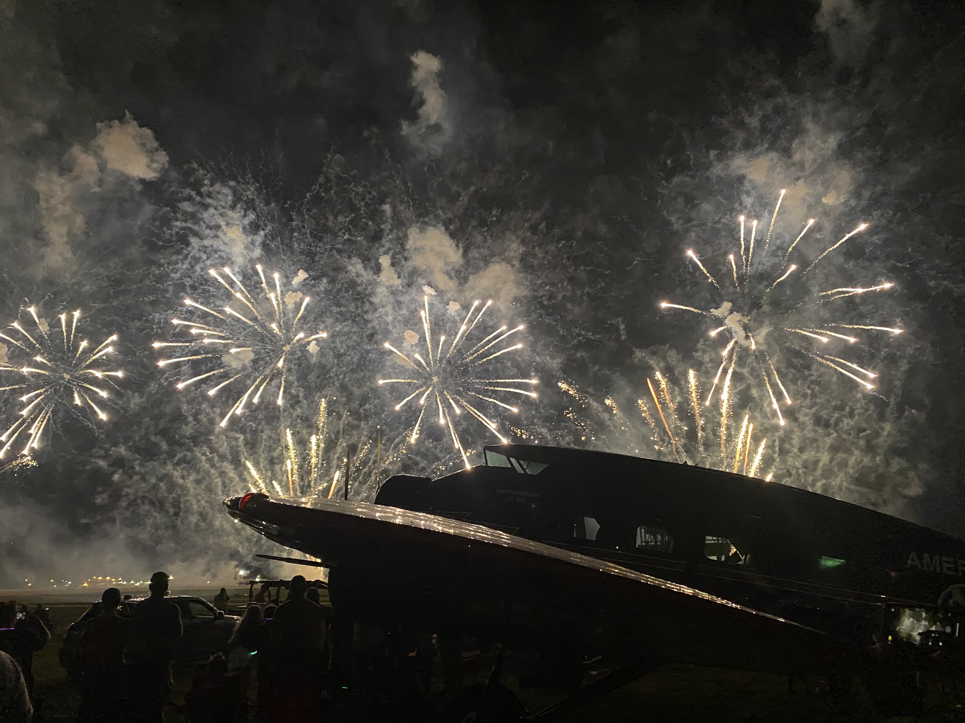Eaa Night Show 2023 Eaa Airventure Oshkosh In Review - Skies Mag
