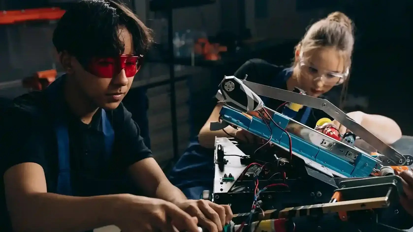 Robotics for Beginners A Comprehensive Guide [2024]