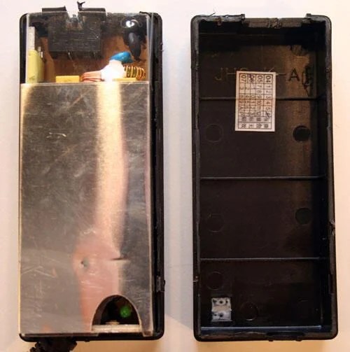 Cracking Open the Coolmax USB Hard Disk Adapter | TechRepublic