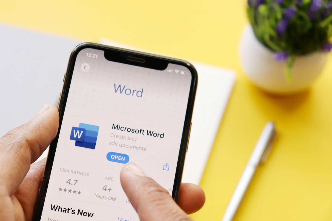 How to insert absolute and relative hyperlinks in a Microsoft Word