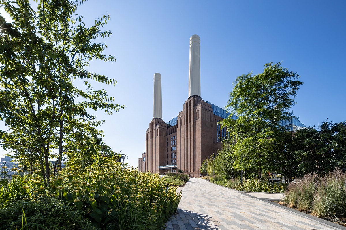 Battersea Power Station's commercial space 85 let, with more brands